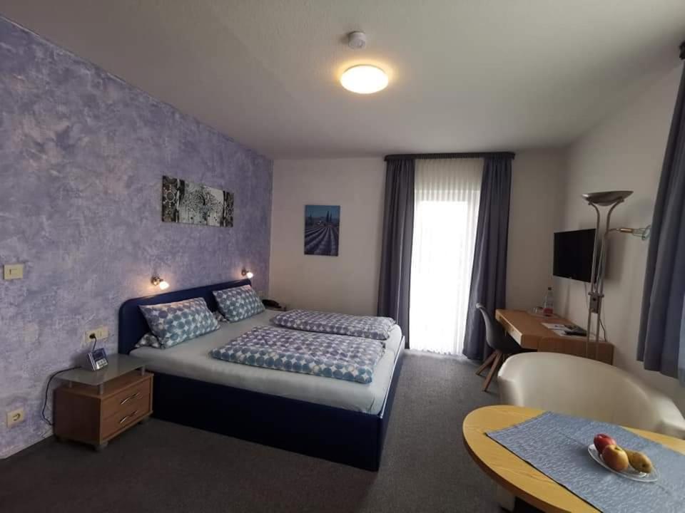Haus Am Kurpark Hotel Garni 바트스테벤 외부 사진