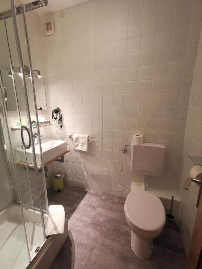 Haus Am Kurpark Hotel Garni 바트스테벤 외부 사진