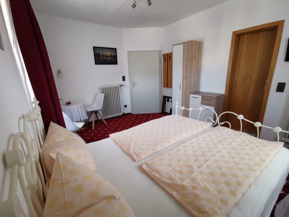 Haus Am Kurpark Hotel Garni 바트스테벤 외부 사진