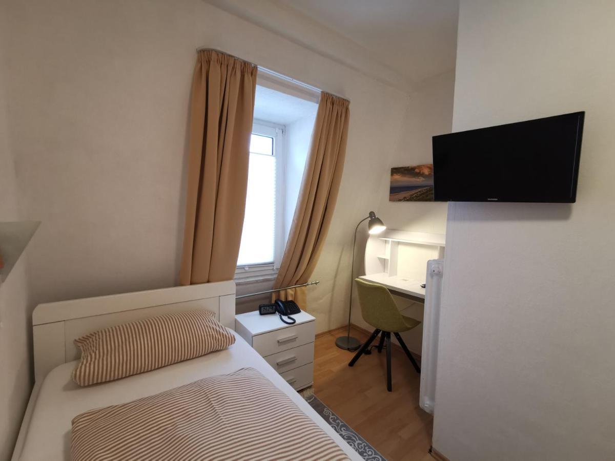 Haus Am Kurpark Hotel Garni 바트스테벤 외부 사진