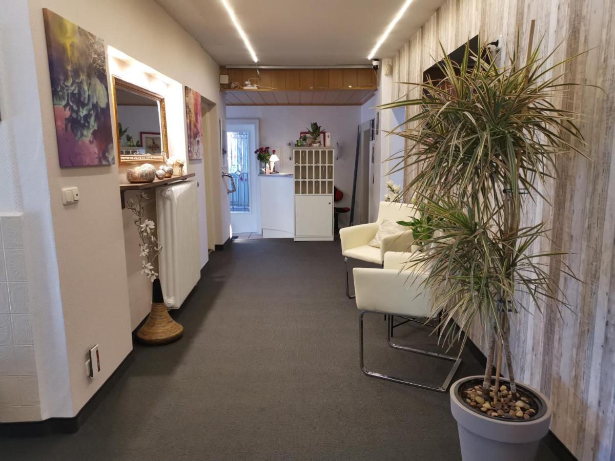 Haus Am Kurpark Hotel Garni 바트스테벤 외부 사진