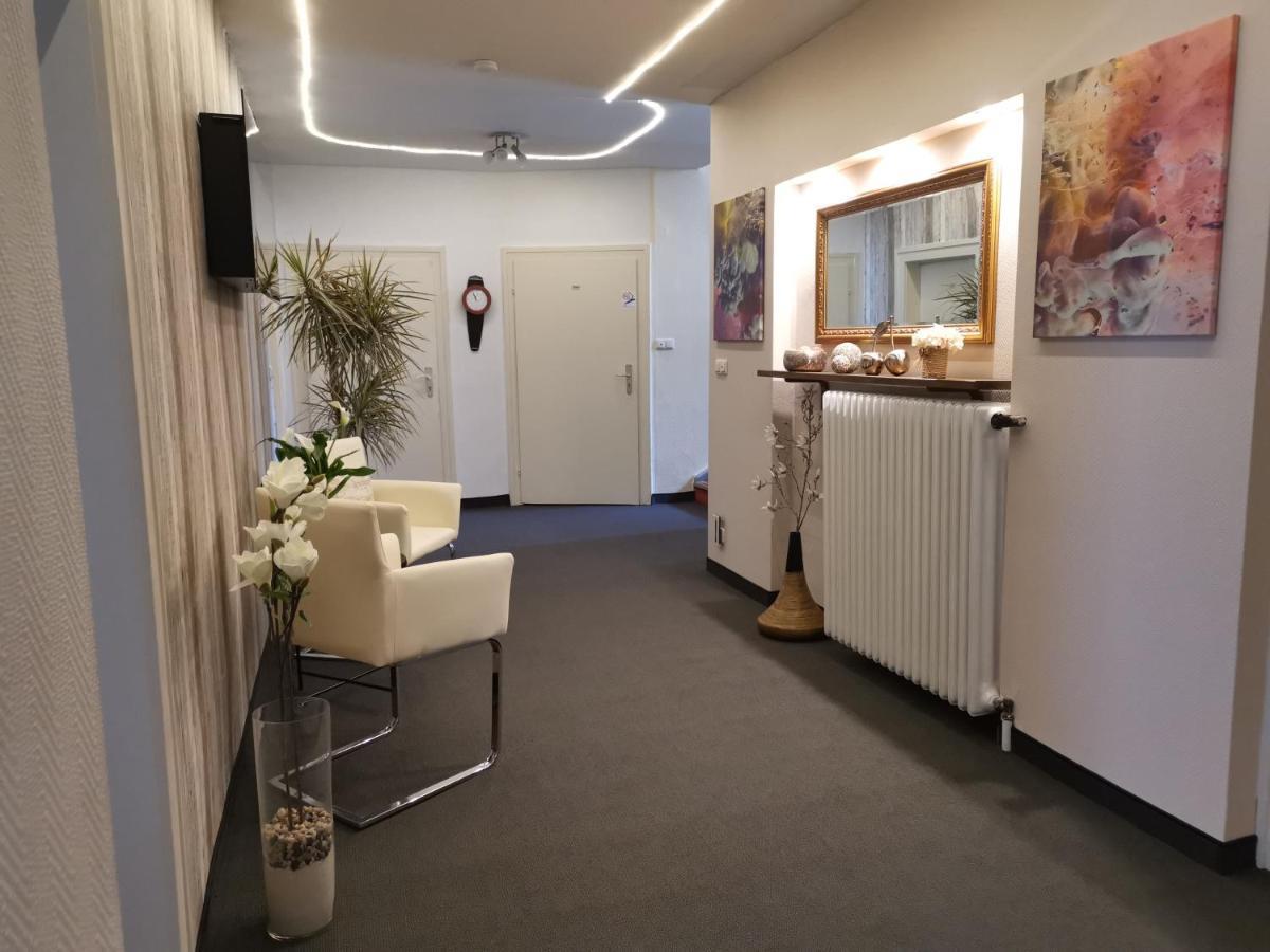 Haus Am Kurpark Hotel Garni 바트스테벤 외부 사진